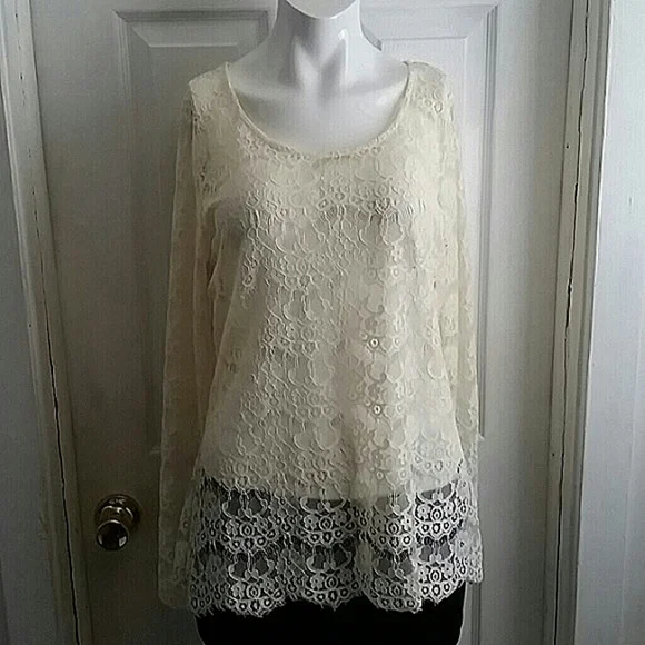 *Maurices - Picture 1 of 4